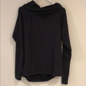 Lululemon size 6 pullover